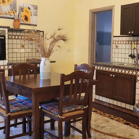 Casa Vacanze "Alizza" Alezio Bagian luar foto