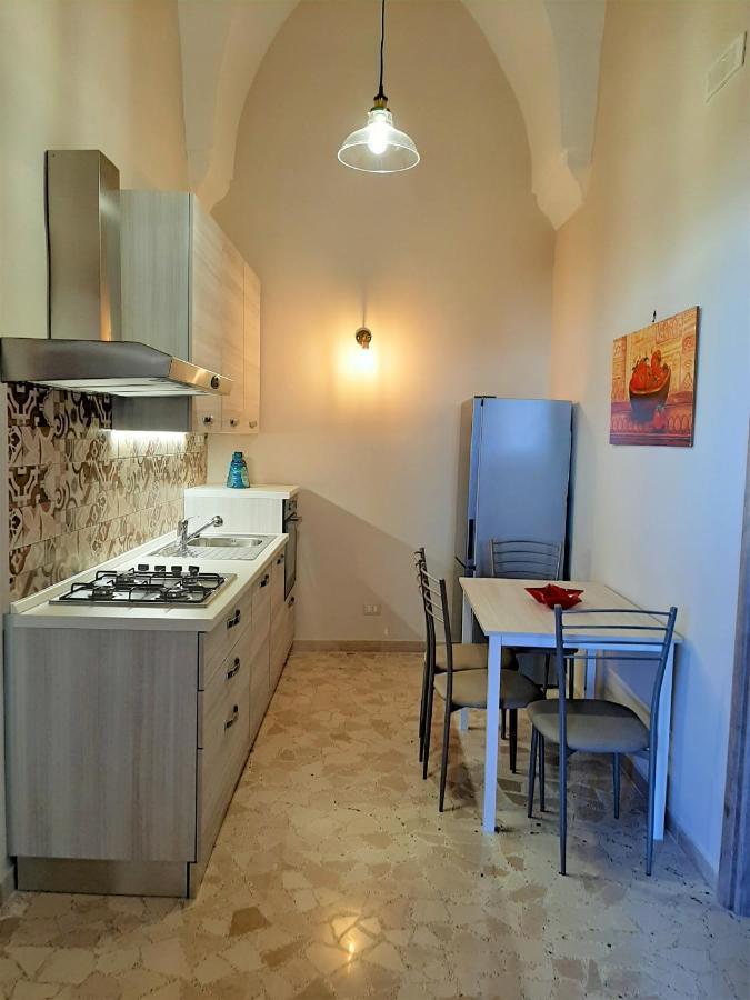 Casa Vacanze "Alizza" Alezio Bagian luar foto