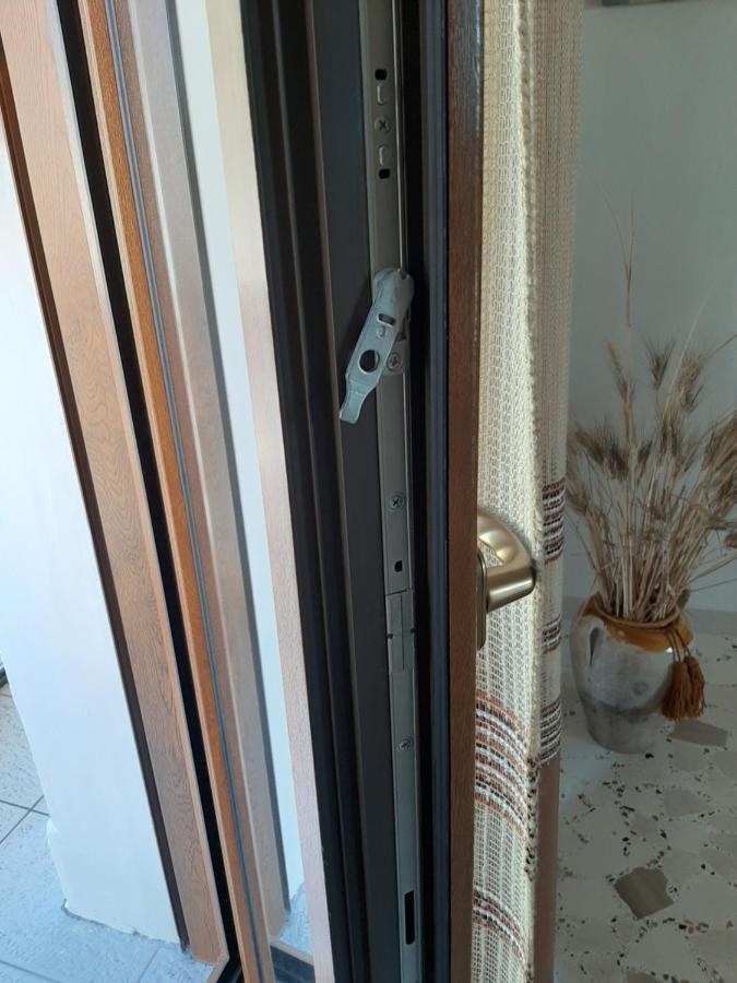 Casa Vacanze "Alizza" Alezio Bagian luar foto