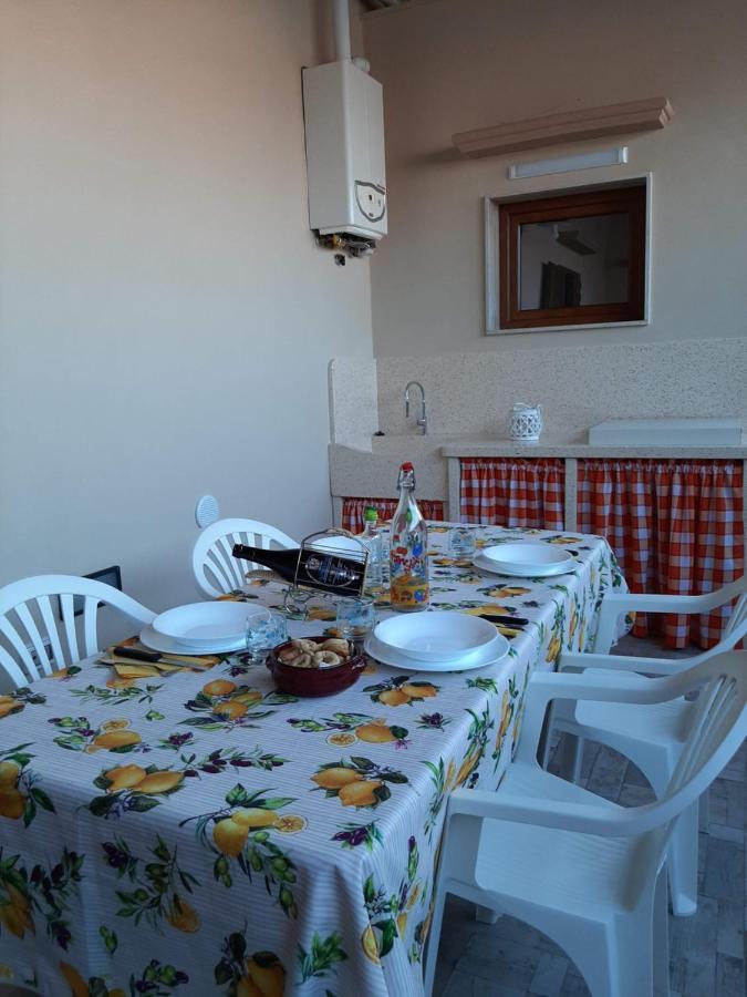 Casa Vacanze "Alizza" Alezio Bagian luar foto