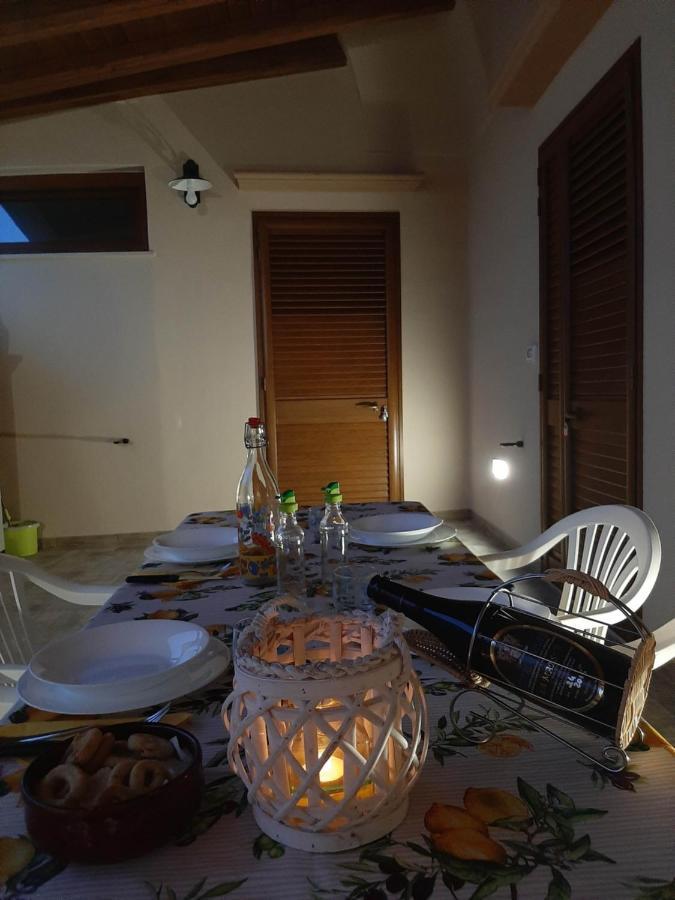 Casa Vacanze "Alizza" Alezio Bagian luar foto