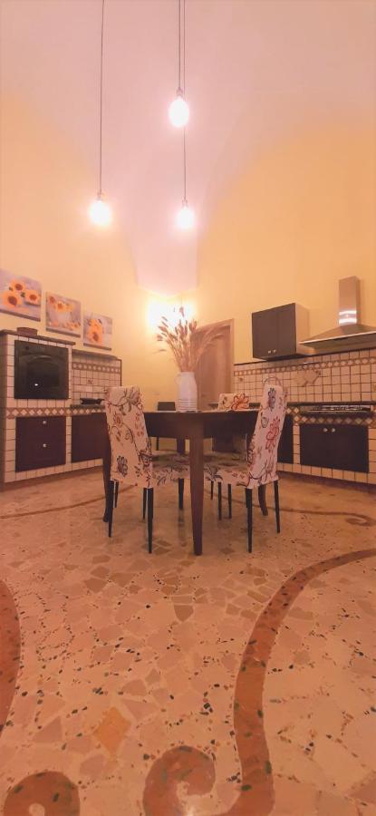 Casa Vacanze "Alizza" Alezio Bagian luar foto